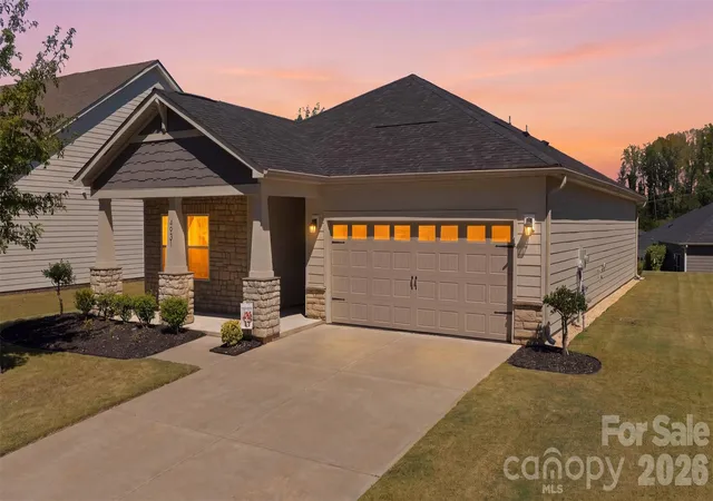 Photo 1 of Single family home for sale at 4931 Trigney Ct, Charlotte, NC 28214 | MLS# 4425902 | Listing updated on 2026-10-01