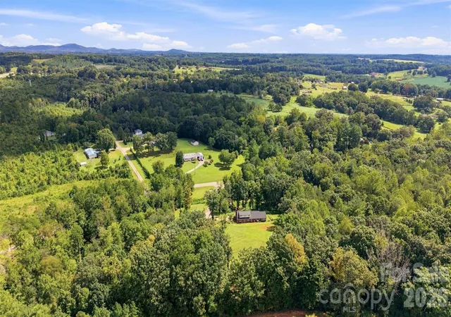 Photo 4 of Single family home for sale at 1732 Paul Payne Store Rd, Taylorsville, NC 28681 | MLS# 4425907 | Listing updated on 2026-09-19