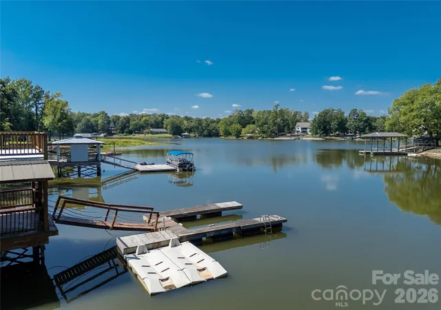 Photo 3 of Single family home for sale at 5555 Riverfront Rd, Clover, SC 29710 | MLS# 4425921 | Listing updated on 2026-09-27