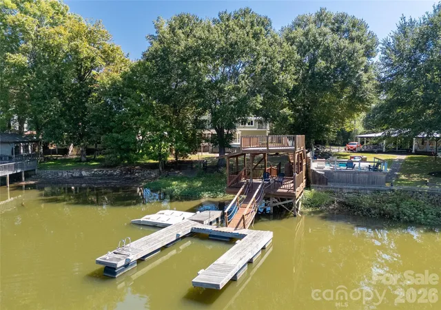 Photo 3 of Single family home for sale at 5555 Riverfront Rd, Clover, SC 29710 | MLS# 4425921 | Listing updated on 2026-09-27