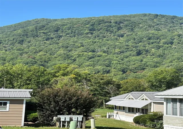 Photo 3 of Single family home for sale at 27 Levi Dr, Maggie Valley, NC 28751 | MLS# 4425925 | Listing updated on 2026-09-20
