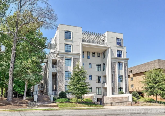 Photo 1 of Condo for sale at 1333 Queens Rd #C3, Charlotte, NC 28207 | MLS# 4425948 | Listing updated on 2026-09-18