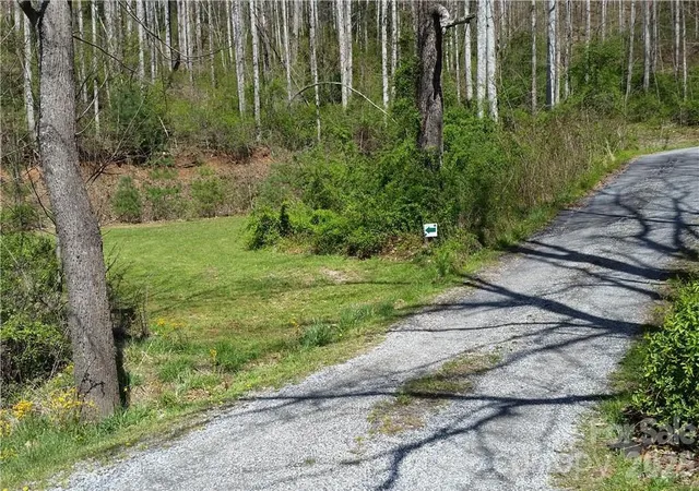 Photo 3 of Land for sale at 31 Mistletoe Ridge, Waynesville, NC 28786 | MLS# 4425964 | Listing updated on 2026-09-22