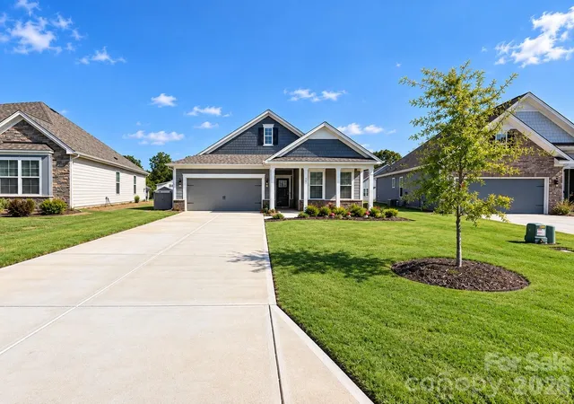 Photo 2 of Single family home for sale at 110 Sari St, Troutman, NC 28166 | MLS# 4425973 | Listing updated on 2026-10-02