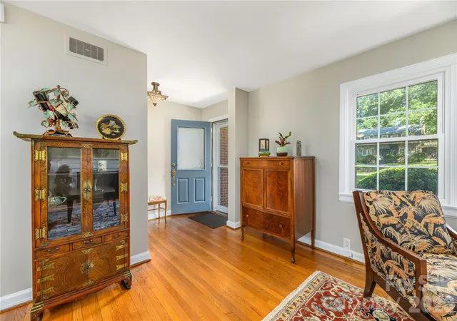 Photo 3 of Single family home for sale at 111 Gracelyn Rd, Asheville, NC 28804 | MLS# 4425992 | Listing updated on 2026-10-01