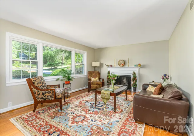 Photo 4 of Single family home for sale at 111 Gracelyn Rd, Asheville, NC 28804 | MLS# 4425992 | Listing updated on 2026-10-01