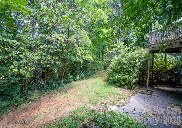 Photo 3 of Sale Pending at 1101 Sleepy Holw Rd, Midland, NC 28107 | MLS# 4425995 | Listing updated on 2026-09-21