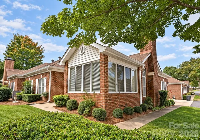 Photo 1 of Condo for sale at 8629 Windsor Ridge Dr, Charlotte, NC 28277 | MLS# 4426001 | Listing updated on 2026-09-18