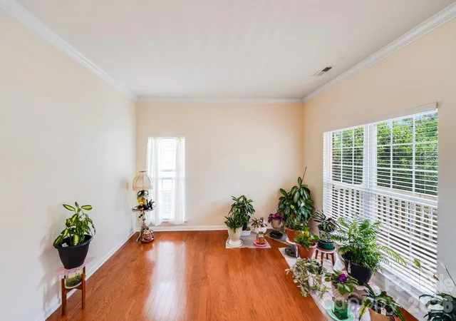 Photo 3 of Single family home for sale at 6227 Castlecove Rd, Charlotte, NC | MLS# 4426007 | Listing updated on 2026-09-29