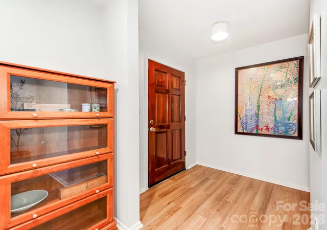 Photo 1 of Single family home for sale at 6821 Old Post Rd, Charlotte, NC 28212 | MLS# 4426020 | Listing updated on 2026-09-22