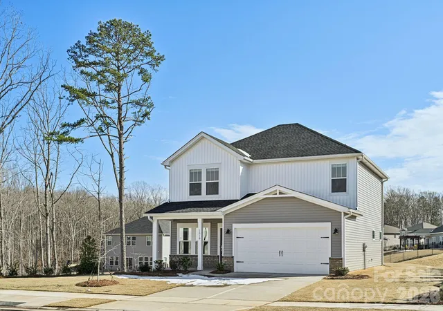 Photo 1 of Single family home for sale at 2411 Chartwell St, Stanley, NC 28164 | MLS# 4426043 | Listing updated on 2026-10-06