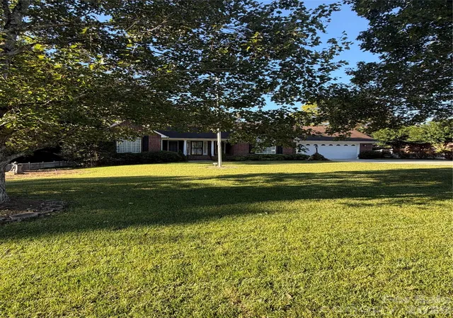 Photo 4 of Single family home for sale at 1697 Old Ml Rd, Lincolnton, NC 28092 | MLS# 4426054 | Listing updated on 2026-10-03