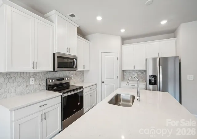 Photo 3 of Single family home for sale at 316 Pantego Pl, Salisbury, NC 28144 | MLS# 4426064 | Listing updated on 2026-09-18