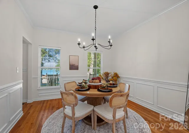 Photo 2 of Single family home for sale at 390 Robinson Rd, Mooresville, NC 28117 | MLS# 4426077 | Listing updated on 2026-09-26