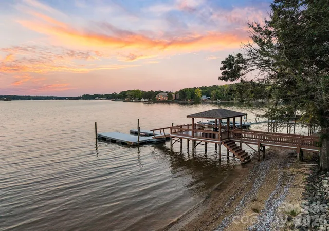 Photo 3 of Single family home for sale at 2159 Mingus Ln, York, SC 29745 | MLS# 4426084 | Listing updated on 2026-10-08