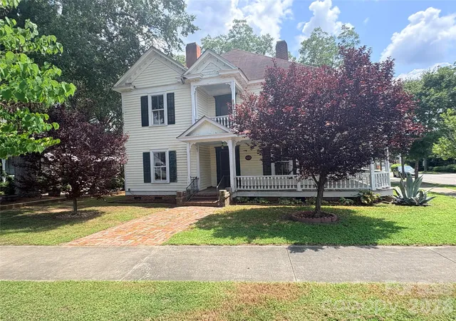 Photo 1 of Single family home for sale at 123 York St, Chester, SC 29706 | MLS# 4426101 | Listing updated on 2026-09-19