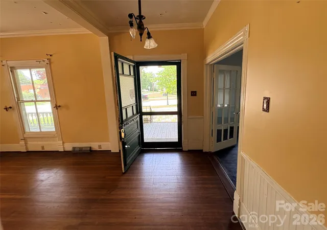 Photo 3 of Single family home for sale at 123 York St, Chester, SC 29706 | MLS# 4426101 | Listing updated on 2026-09-19