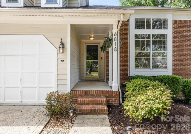 Photo 3 of Single family home for sale at 6818 Millingden Ct, Charlotte, NC 28277 | MLS# 4426107 | Listing updated on 2026-10-09