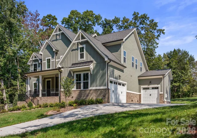Photo 1 of Single family home for sale at 80 42nd Avenue Dr Nw, Hickory, NC 28601 | MLS# 4426123 | Listing updated on 2026-10-27