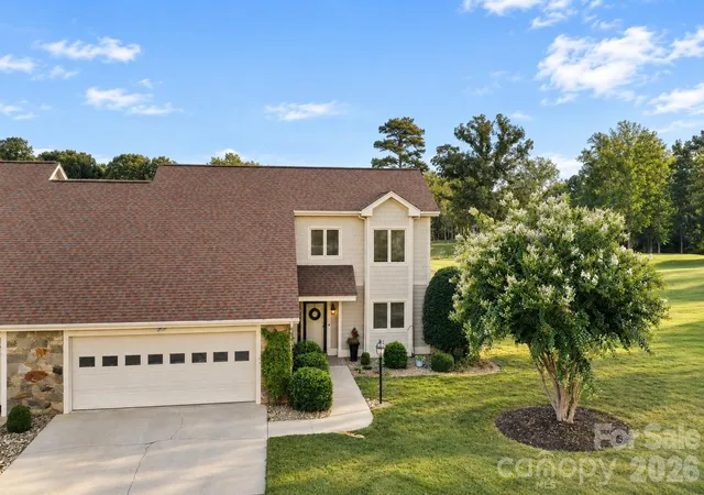 Photo 3 of Townhouse for sale at 3789 Rock Brg Dr Ne, Conover, NC 28613 | MLS# 4426127 | Listing updated on 2026-09-20