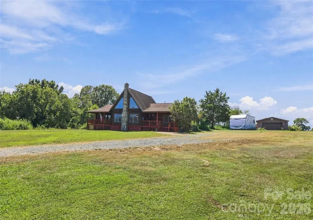 Photo 4 of Single family home for sale at 8315 Harvell Rd, Stanfield, NC 28163 | MLS# 4426135 | Listing updated on 2026-10-04