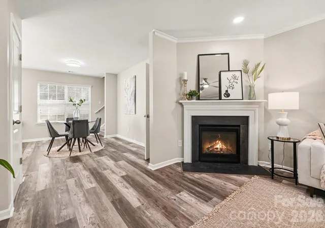 Photo 4 of Single family home for sale at 6826 Broad Valley Ct, Charlotte, NC 28216 | MLS# 4426143 | Listing updated on 2026-10-30