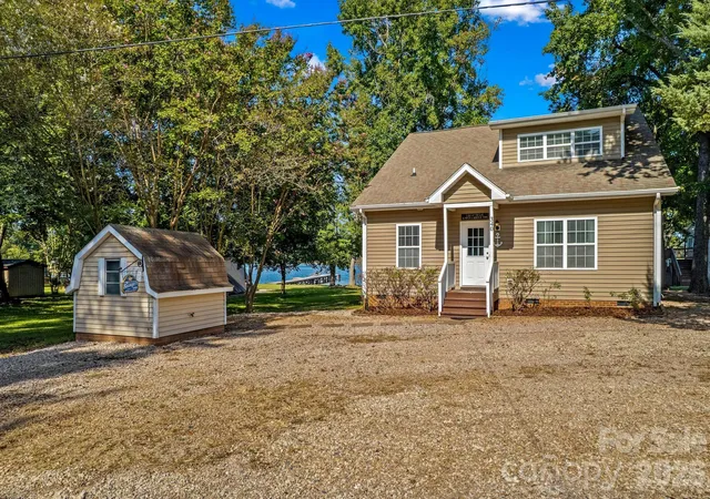Photo 1 of Single family home for sale at 340 Sportsman Dr, Salisbury, NC 28146 | MLS# 4426150 | Listing updated on 2026-09-21