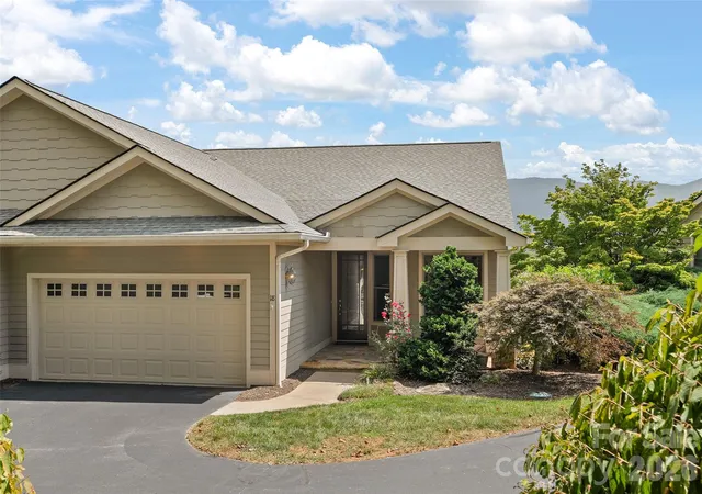 Photo 1 of Townhouse for sale at 18 Champion Ct, Waynesville, NC 28786 | MLS# 4426171 | Listing updated on 2026-10-07