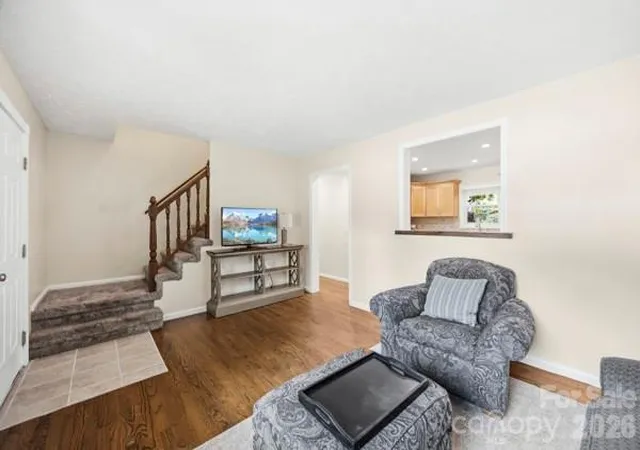 Photo 4 of Single family home for sale at 5907 Scots Blf Dr, Charlotte, NC 28227 | MLS# 4426176 | Listing updated on 2026-09-26