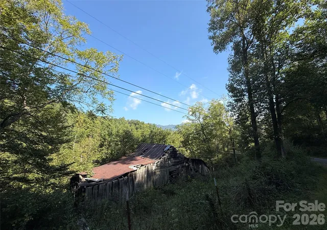 Photo 1 of Land for sale at 000 Bobcat Rd, Waynesville, NC 28785 | MLS# 4426177 | Listing updated on 2026-09-21