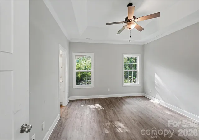 Photo 3 of Single family home for sale at 161 Ole Eastpointe Dr, York, SC 29745 | MLS# 4426181 | Listing updated on 2026-10-20