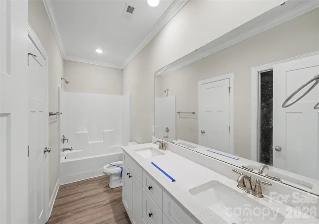 Photo 4 of Single family home for sale at 161 Ole Eastpointe Dr, York, SC 29745 | MLS# 4426181 | Listing updated on 2026-10-20