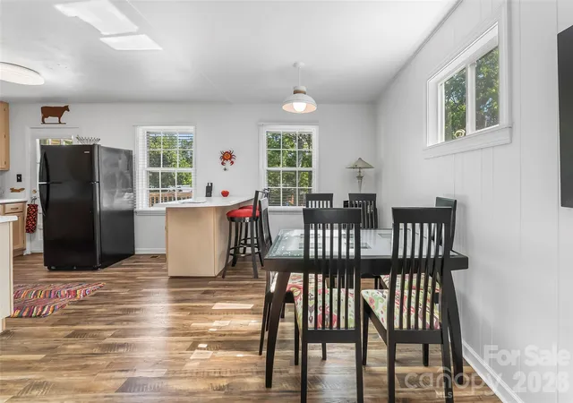 Photo 4 of Single family home for sale at 19 Wilburn Rd, Asheville, NC 28806 | MLS# 4426206 | Listing updated on 2026-09-19