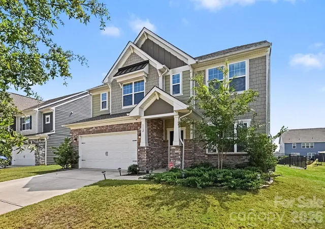 Photo 3 of Single family home for sale at 112 Rooster Tail Ln, Troutman, NC 28166 | MLS# 4426214 | Listing updated on 2026-10-16