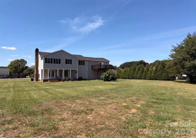 Photo 2 of Sale Pending at 221 Pennington Rd, Rock Hill, SC 29732 | MLS# 4426215 | Listing updated on 2026-09-28