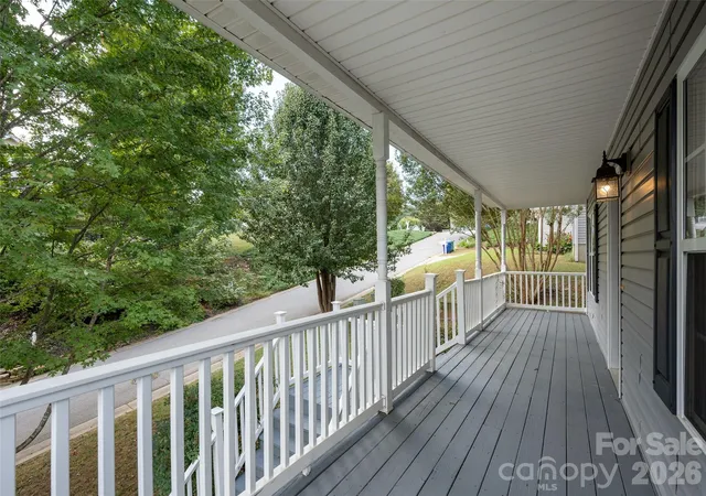 Photo 3 of Single family home for sale at 44 Ridgeland Ln, Asheville, NC 28805 | MLS# 4426245 | Listing updated on 2026-10-02