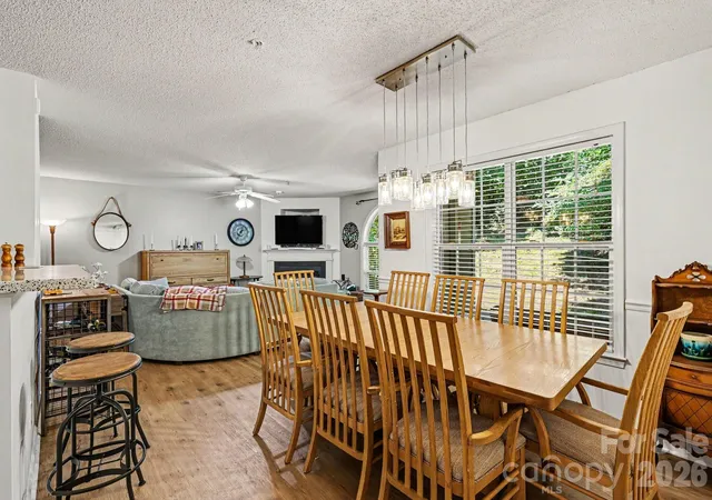 Photo 3 of Single family home for sale at 2012 Salem Blf Dr #812, Winston Salem, NC 27127 | MLS# 4426251 | Listing updated on 2026-09-22