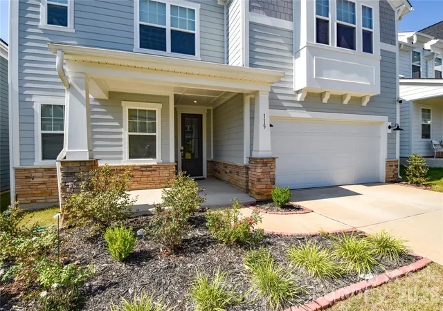 Photo 3 of Single family home for sale at 115 Hadley Ct, Mooresville, NC 28115 | MLS# 4426261 | Listing updated on 2026-09-21