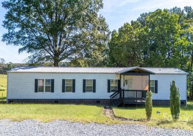 Photo 2 of Single family home for sale at 9159 Gold Hl Rd, Mount Pleasant, NC 28124 | MLS# 4426264 | Listing updated on 2026-09-21