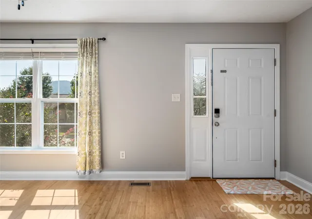 Photo 4 of Single family home for sale at 151 W Newberry Dr, Fletcher, NC 28732 | MLS# 4426266 | Listing updated on 2026-09-23