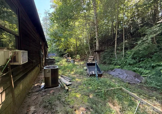 Photo 2 of Single family home for sale at 245 Adobe Rd, Sylva, NC 28779 | MLS# 4426269 | Listing updated on 2026-09-24