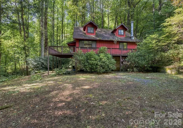 Photo 3 of Single family home for sale at 151 Tiger Lily Ln, Waynesville, NC 28786 | MLS# 4426270 | Listing updated on 2026-09-29