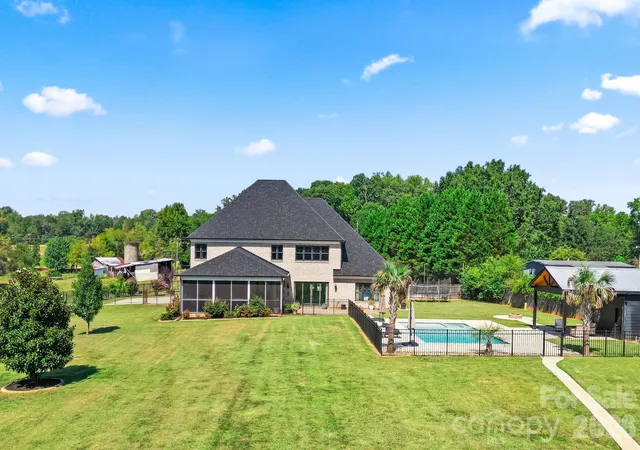 Photo 3 of Mansion for sale at 822 Kiser Rd, Bessemer City, NC 28016 | MLS# 4426291 | Listing updated on 2026-10-26