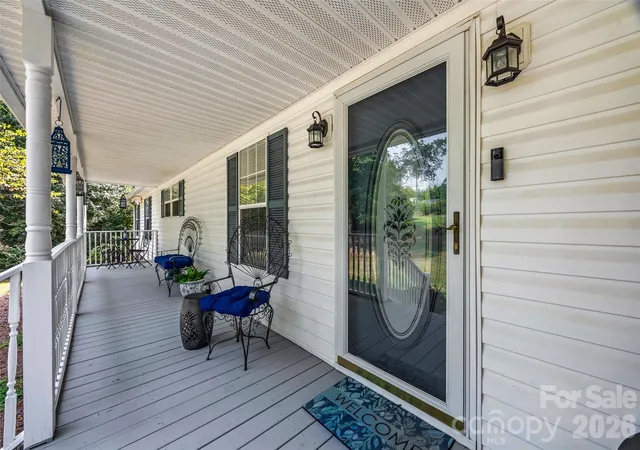 Photo 2 of Single family home for sale at 15715 Youngblood Rd, Charlotte, NC 28278 | MLS# 4426292 | Listing updated on 2026-09-23