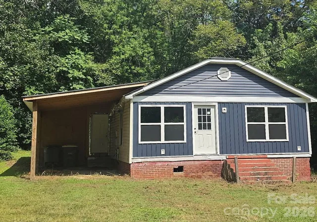 Photo 1 of Single family home for sale at 817 Skyland St, Kannapolis, NC 28083 | MLS# 4426306 | Listing updated on 2026-09-29