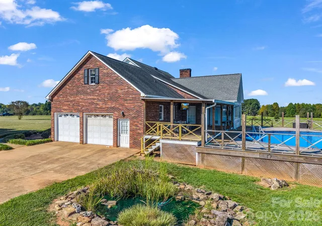 Photo 32 of Single family home for sale at 110 Warlick Rd, Lawndale, NC 28090 | MLS# 4426310 | Listing updated on 2026-09-22