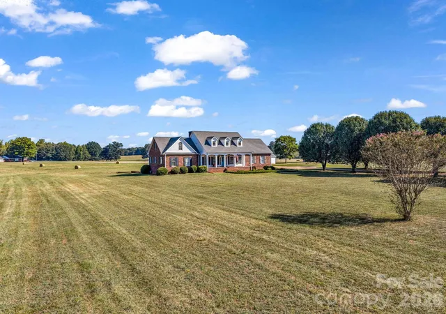 Photo 3 of Single family home for sale at 110 Warlick Rd, Lawndale, NC 28090 | MLS# 4426310 | Listing updated on 2026-09-22