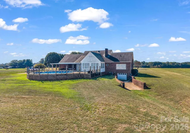 Photo 4 of Single family home for sale at 110 Warlick Rd, Lawndale, NC 28090 | MLS# 4426310 | Listing updated on 2026-09-22