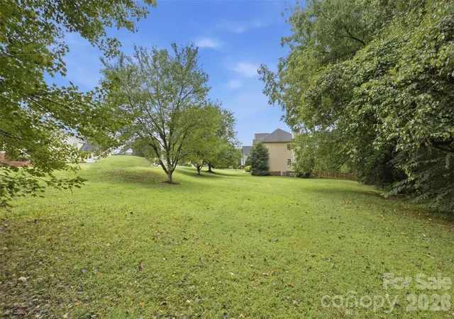Photo 4 of Single family home for sale at 2591 Chandy St, Newton, NC 28658 | MLS# 4426319 | Listing updated on 2026-10-06