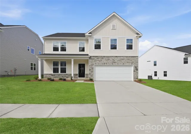 Photo 2 of Sale Pending at 6233 Ludell Ln, Charlotte, NC 28215 | MLS# 4426332 | Listing updated on 2026-10-02